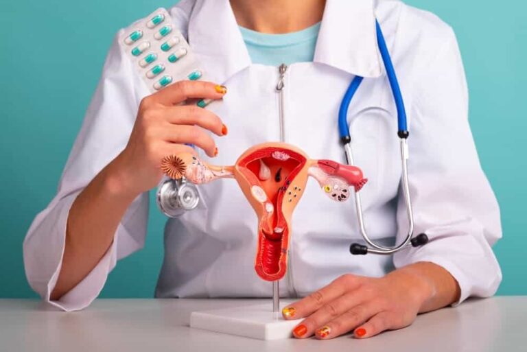 أعراض تليف الرحم وعلاجه | وداعاً للألم والنزيف!