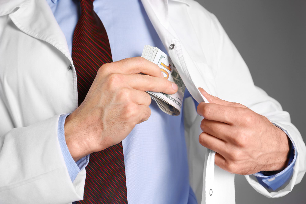 سعر عملية قسطرة دوالي الخصية