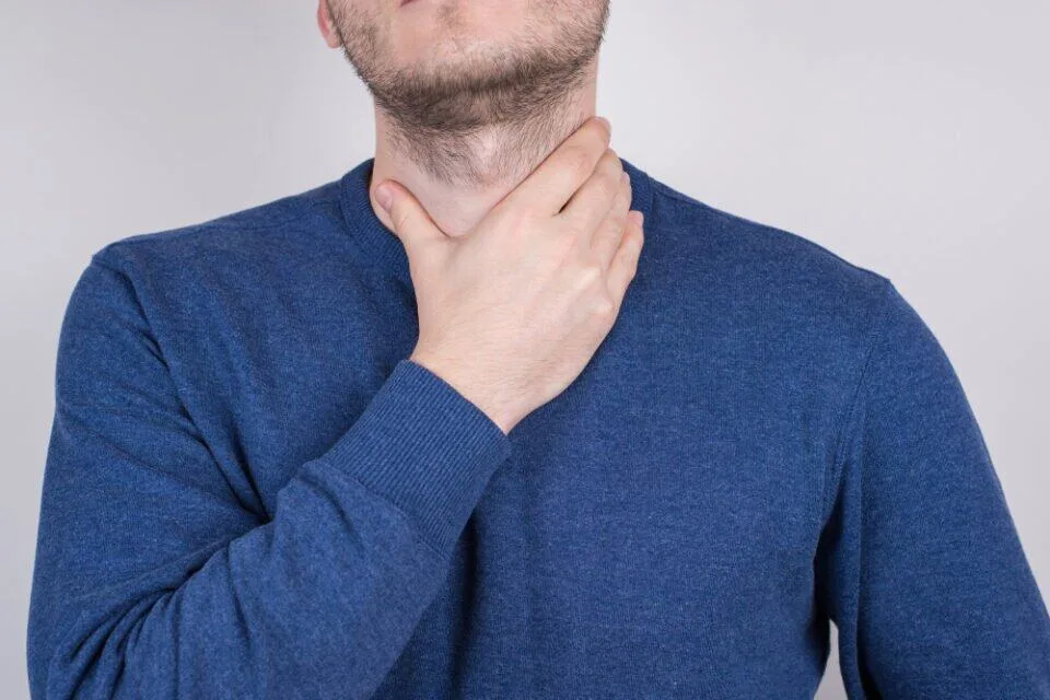 هل تختفي عقد الغدة الدرقية تلقاء نفسها؟